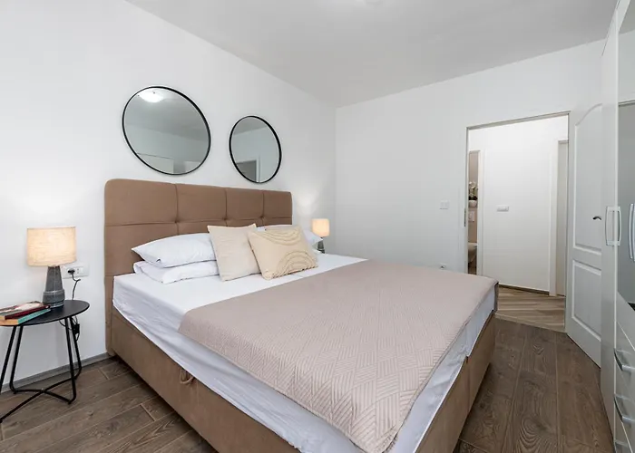 Antonija With Sea View Διαμέρισμα